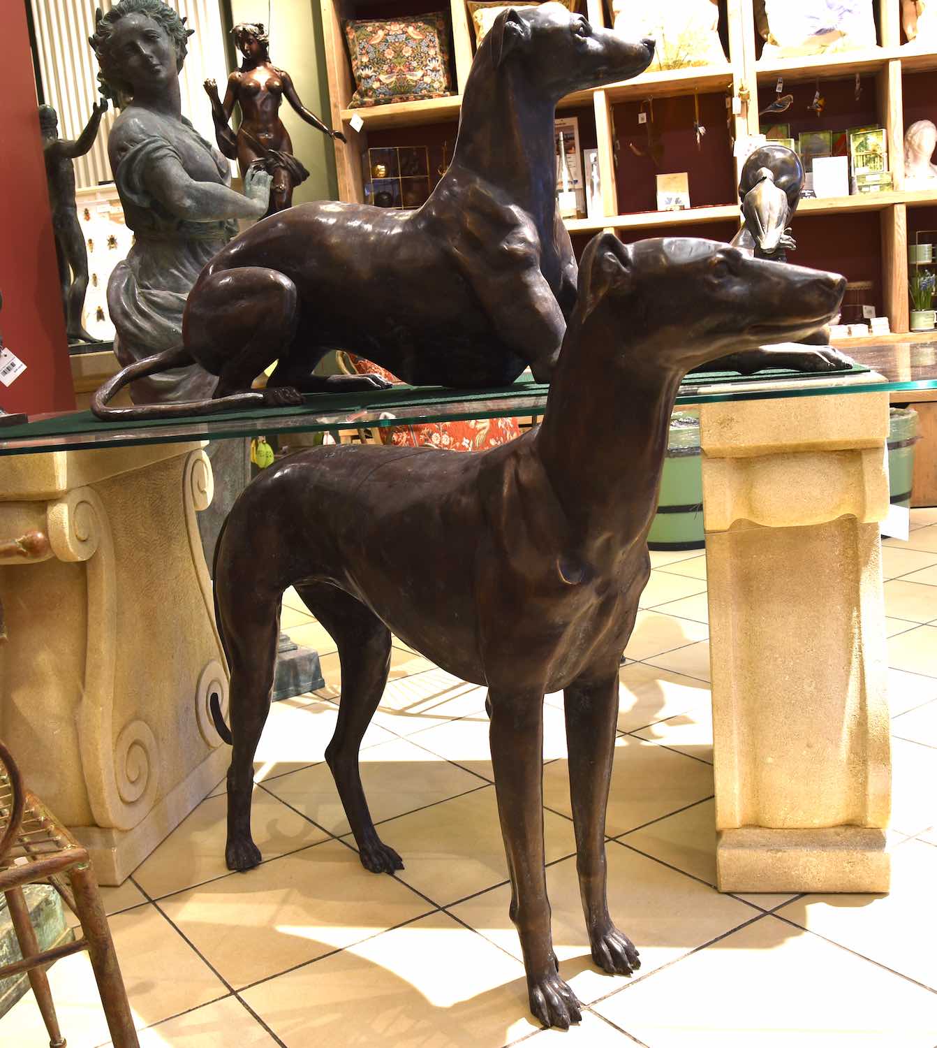 Bronzefigur Hund Windhund GREYHOUND EOS