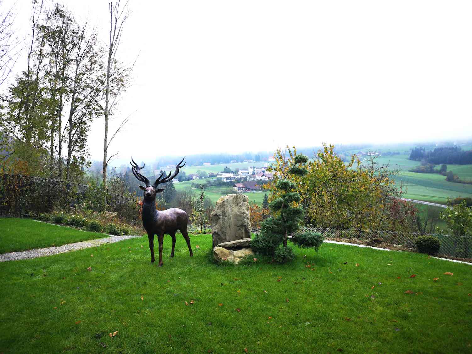 Kanton Aargau,  Schweiz: Bronzehirsch ORSON